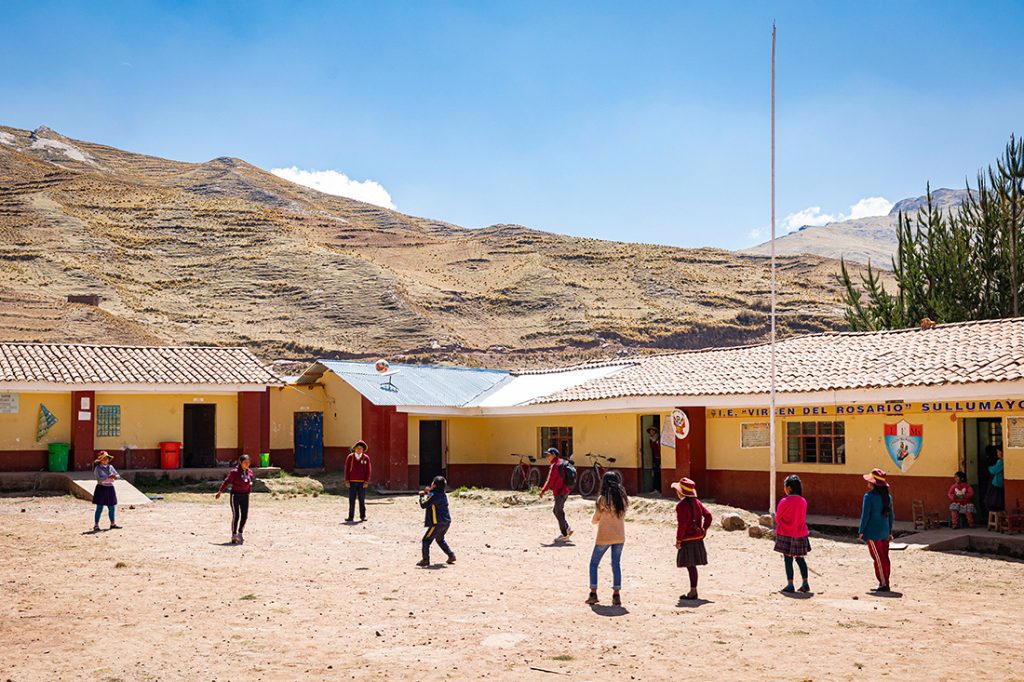Aire Acondicionado Portátil para Escuelas en Zonas Rurales: Soluciones Reales para un Futuro con Igualdad Educativa